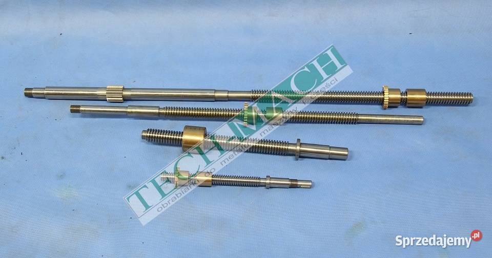 Śruba poprzeczna z nakrętkami do CU580M