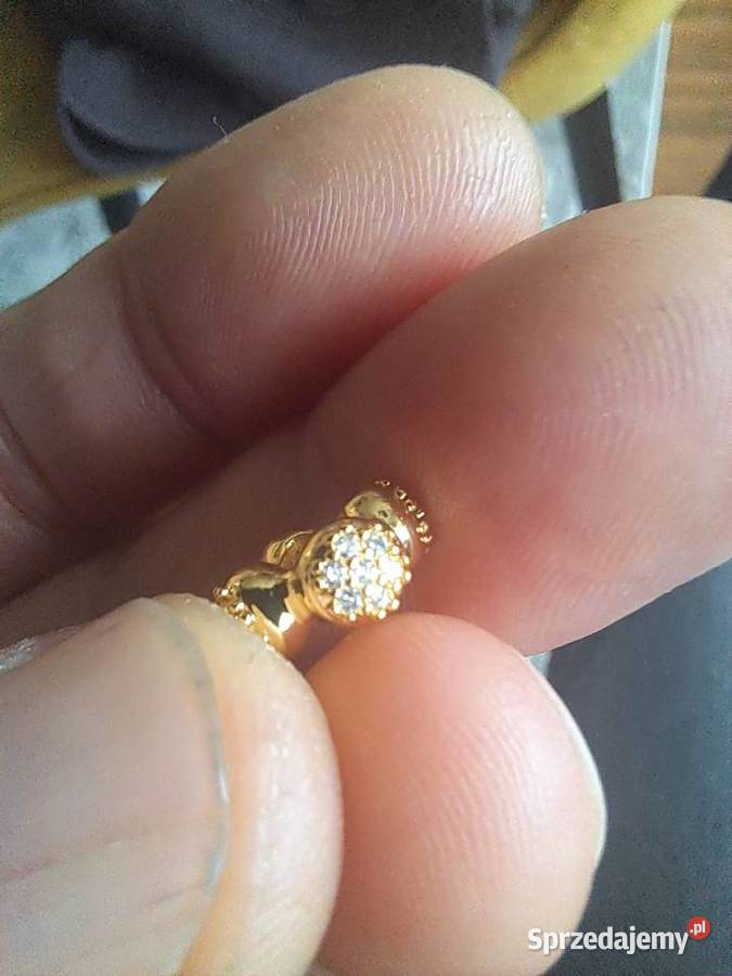 nowa zawieszka z cyrkoniami do bransoletki Sandomierz