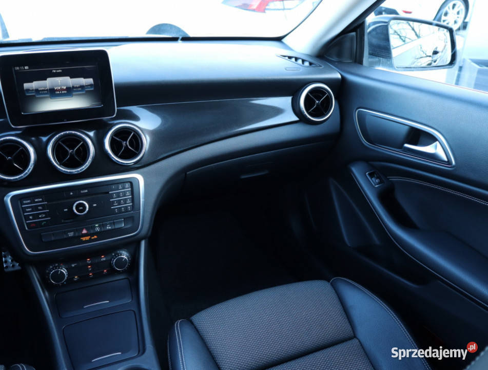 Mercedes CLA 200 benzyna Piaseczno sprzedam