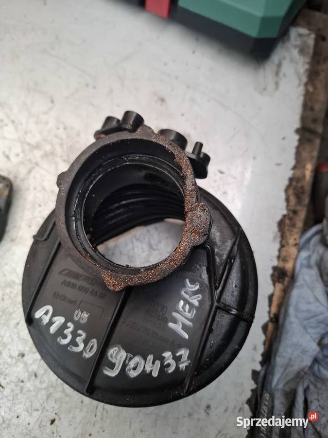 MERCEDES W176 przewód powietrza A133090437 Motoryzacja