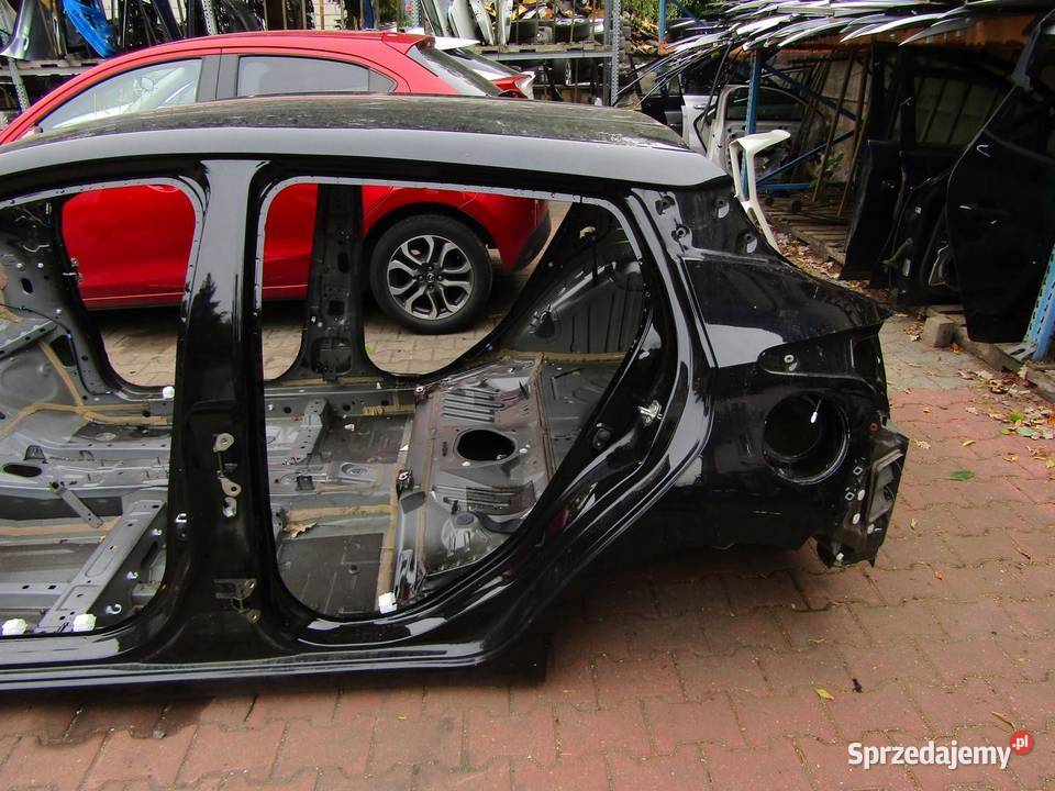 BŁOTNIK ĆWIARTKA LEWA TYLNA LEWY TYŁ NISSAN