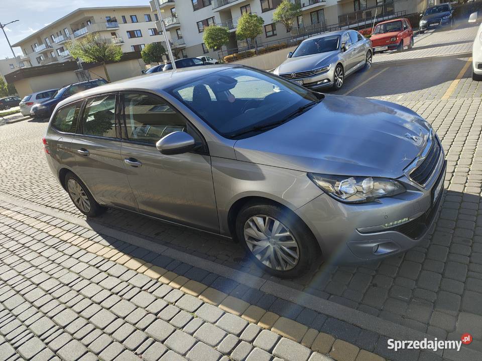 Peugeot 308 SW 12 PureTech dodatki lubelskie