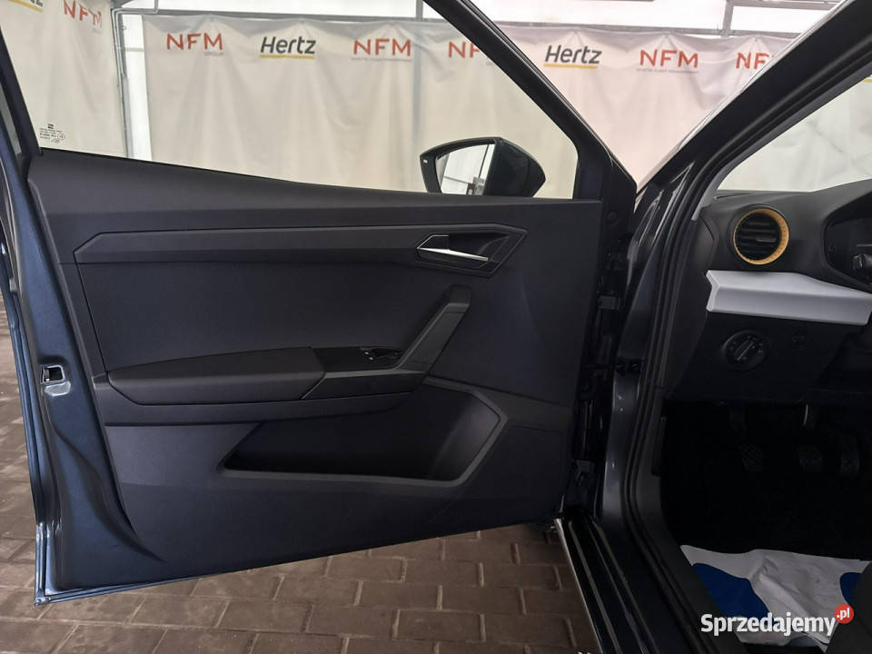 Seat Ibiza 10 MPI 95 Style Pakiet Zimowy Salon Warszawa sprzedam