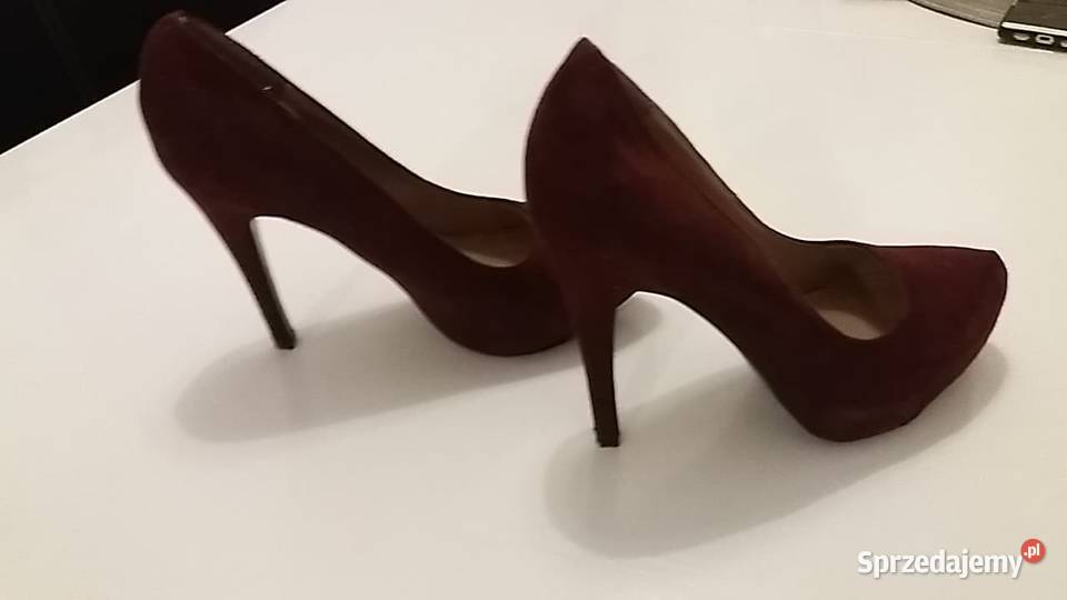Śliczne czółenka bordowe na szpilce 38 podkarpackie Boguchwała