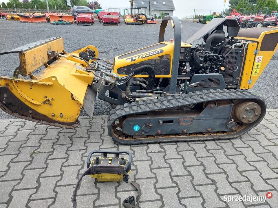 McConnel Robocut Energreen samojezdna kosiarka Łubowo