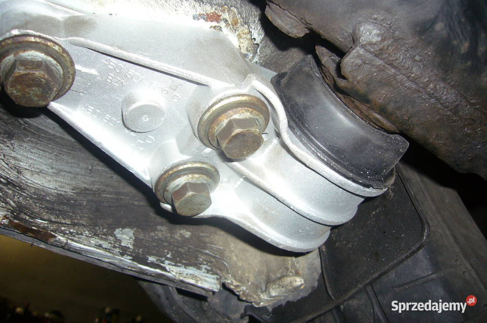 Volkswagen Passat 18 Kombi aluminiowe felgi Sarnaki sprzedam