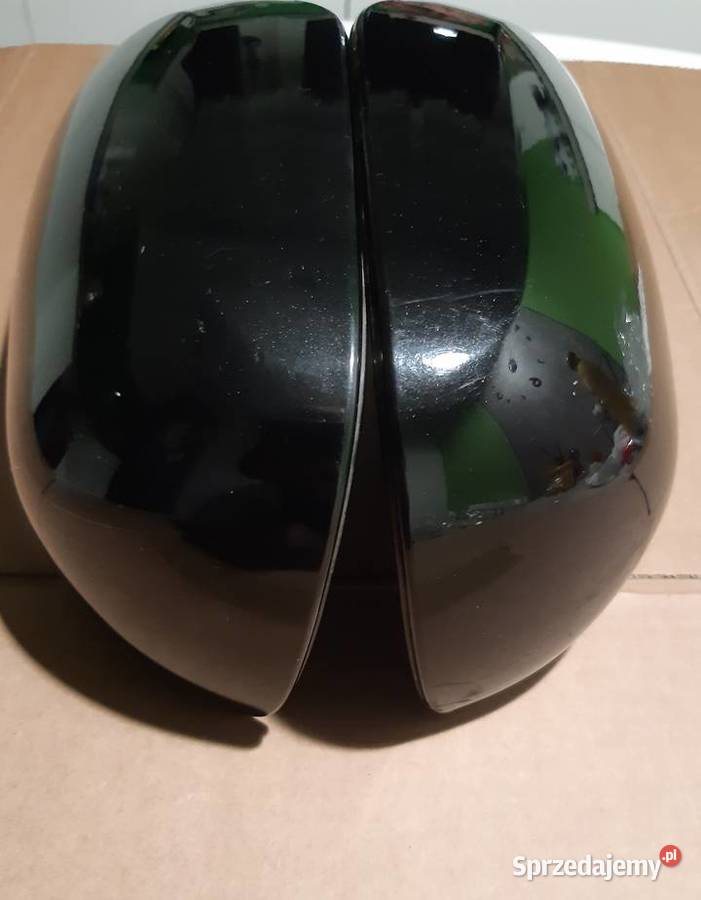 Obudowy lusterek lewa prawa Toyota yaris II 2009 Łódź