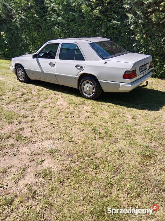 Sprzedam Mercedes W124 sedan 400km Grabowo Kościerskie