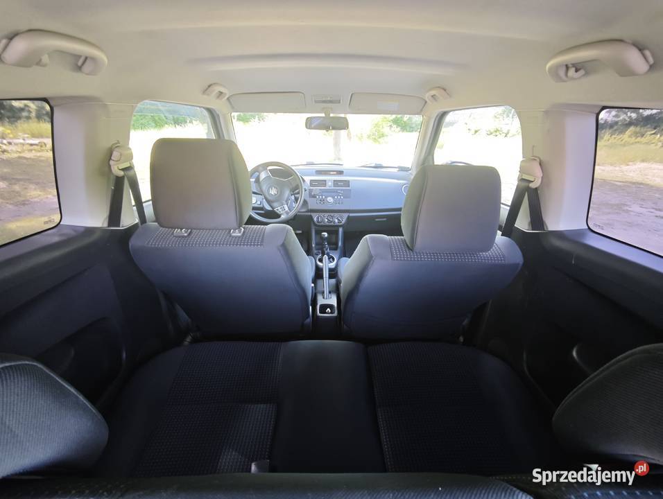 Ładny SWIFT 15 102 LPG 8xAlu Grzane siedzenia Sopot sprzedam