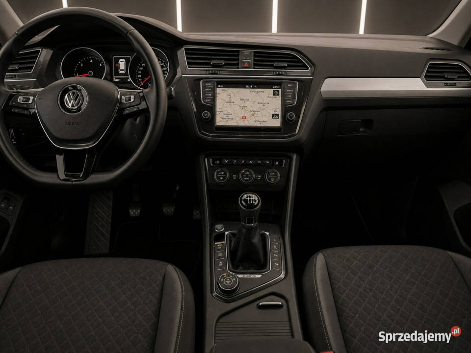 Volkswagen Tiguan 4X420 150 konikamera kamera cofania Żabno sprzedam