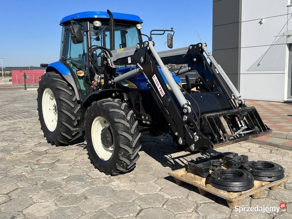 Ciągnik HOLLAND TD 5050