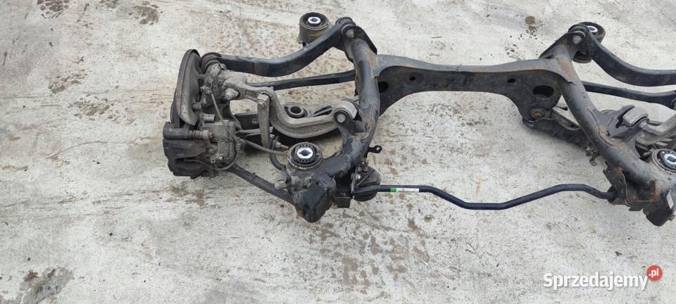 SANKI WÓZEK TYŁ AUDI A4 B9 A5 8W0505235AG SEDAN śląskie