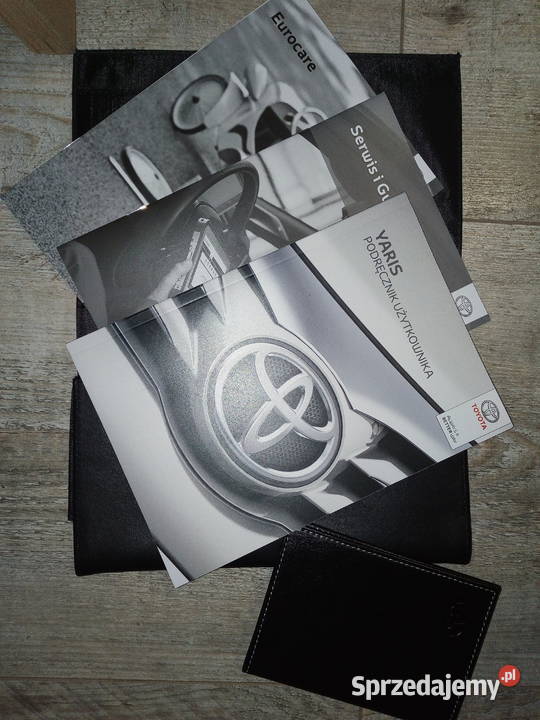 Książka serwisowa toyota yaris nowa łódzkie Łódź