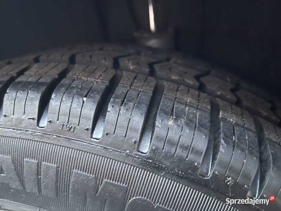 Touran Webasto 19 6 biegów tempomat kamera 105KM dolnośląskie Orsk