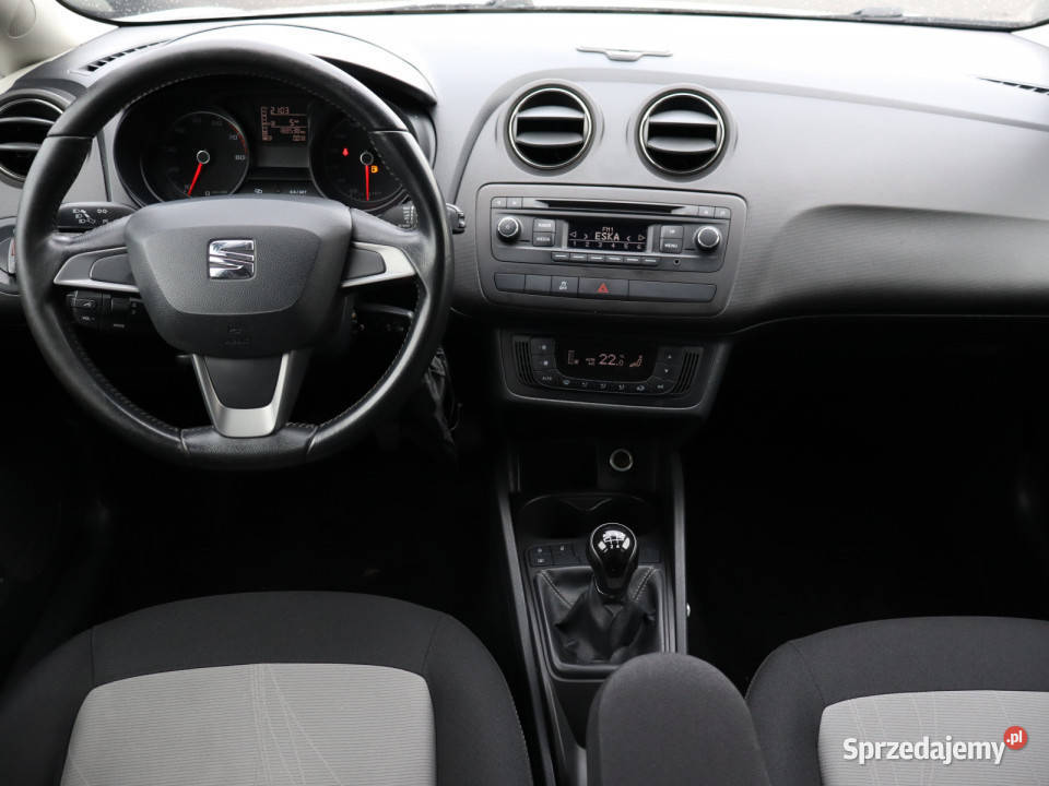 Seat Ibiza 12 TSI nieuszkodzony Samochody osobowe Bielany Wrocławskie sprzedam