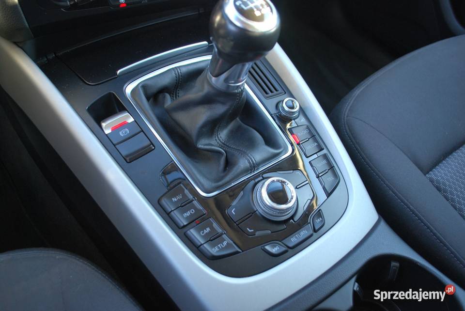 Audi Q5 4x4 Quattro Klima Czujniki Parkowania centralny zamek