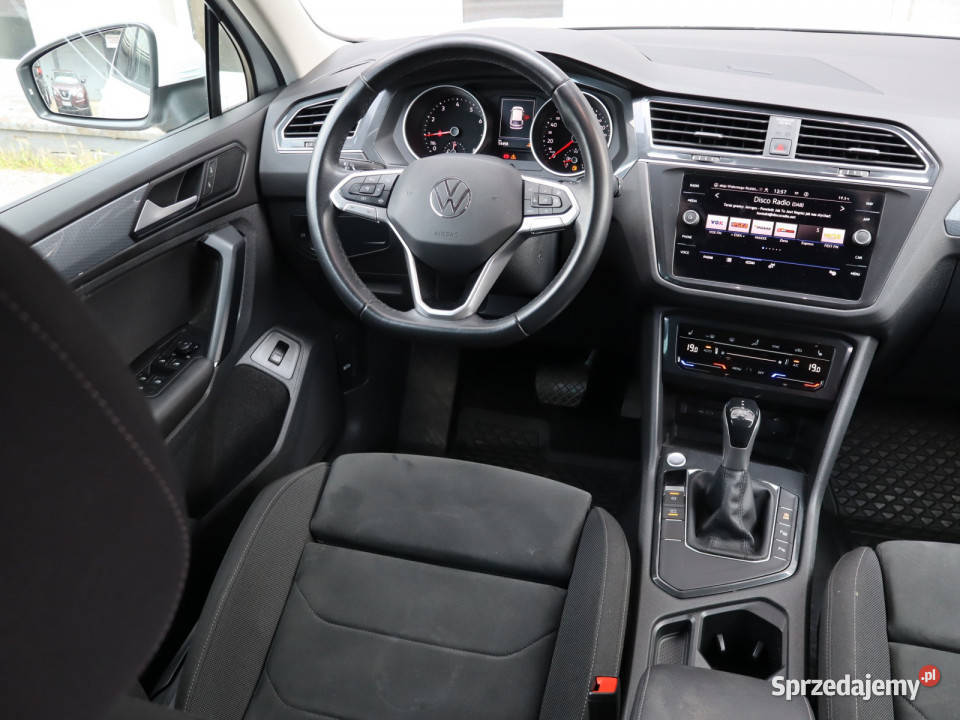 VW Tiguan 15 TSI światła do jazdy dziennej sprzedam