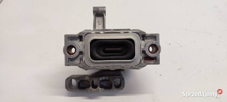 VW TIGUAN 5N0 PODUSZKA ŁAPA SILNIKA 5N0199262F