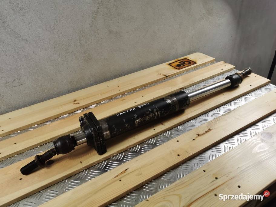 Valtra 8950 Cylinder hydrauliczny skrętu Wilkowo