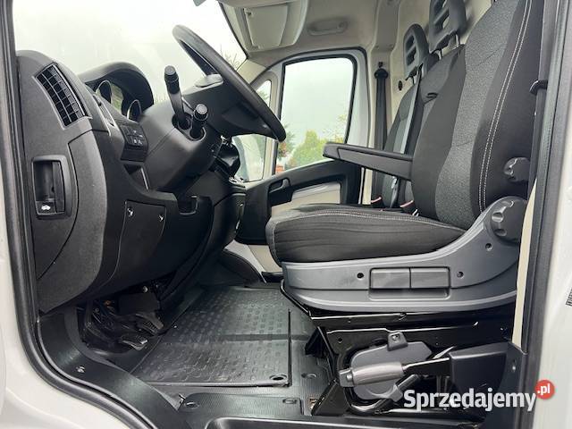 sprzedam samochód dostawczy fiat ducato L2H1 23