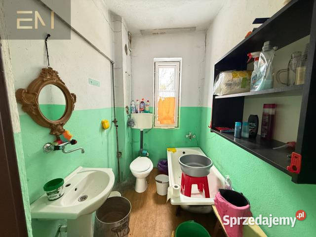 sprzedaży domu wolnostojącego Niepla 90m2