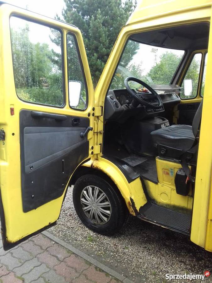 Mercedes 308 kontener nieuszkodzony łódzkie Drzewica