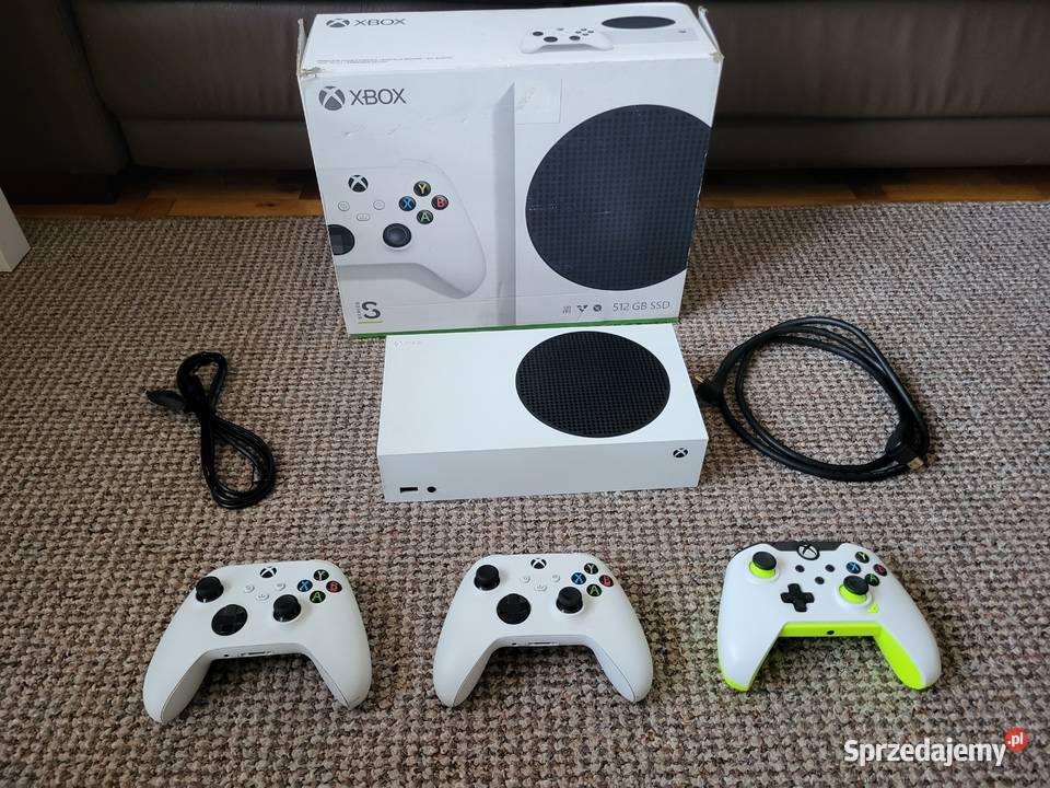 Konsola Xbox Series S 512gb SSD aż 3 pady gry napisy