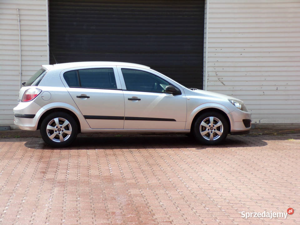 Opel Astra Pełny Automat Klima 18 125 H 20042014 4/5 śląskie Mikołów