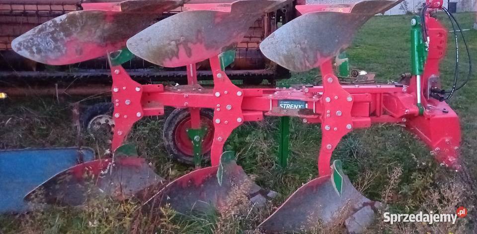 Pług obrotowy 3 skibowy Agro Masz Mykanów sprzedam