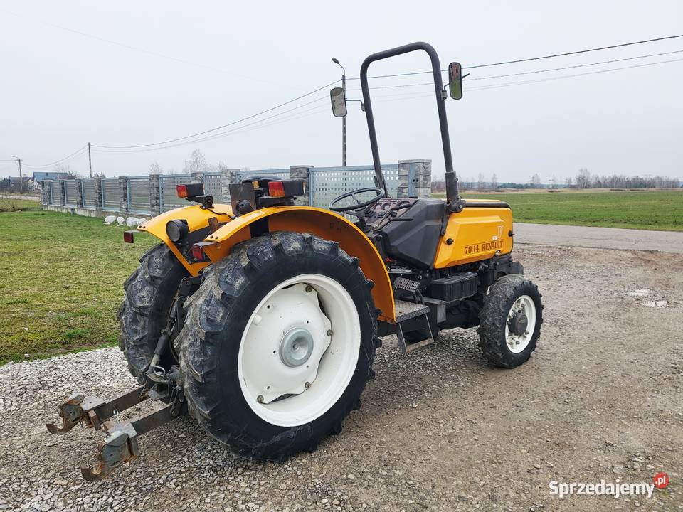Renault 7014 4x4 105 szerokości Ciągnik Góra Kalwaria