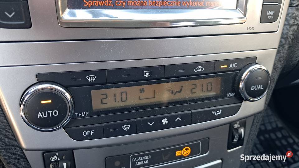 Toyota avensis kombi super stan