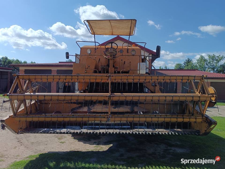 KOMBAJN ZBOŻOWY BIZON Z056 Kozierogi