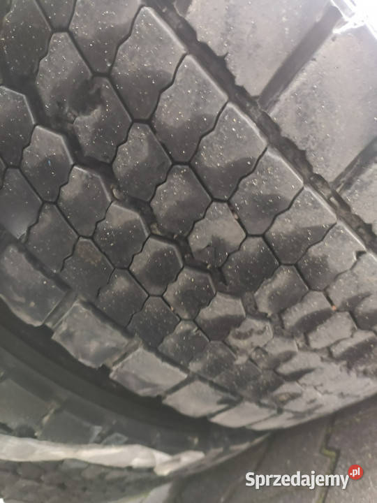 Volvo FH 500 E6 Standard Globetrotter XL Rok produkcji 2017 Widełki