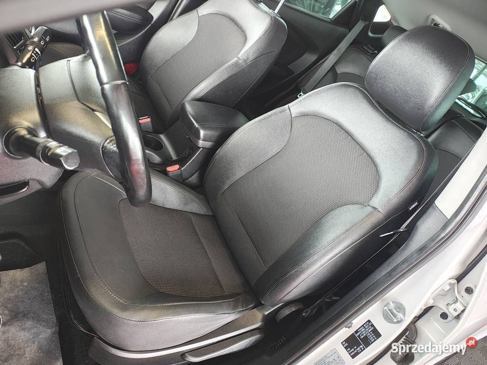 Hyundai IX35 20Diesel Napęd 4x4 4WD Zadbany komputer pokładowy Zarszyn sprzedam