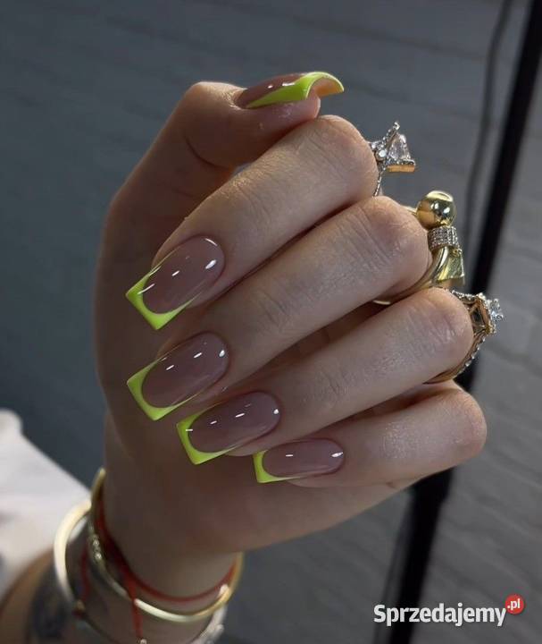 Manicure i pedicure chwila relaksu Katowice