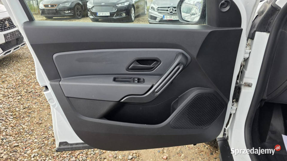 Dacia Duster Klima super stan ledy II 20172024 Rok produkcji 2019 Dacia