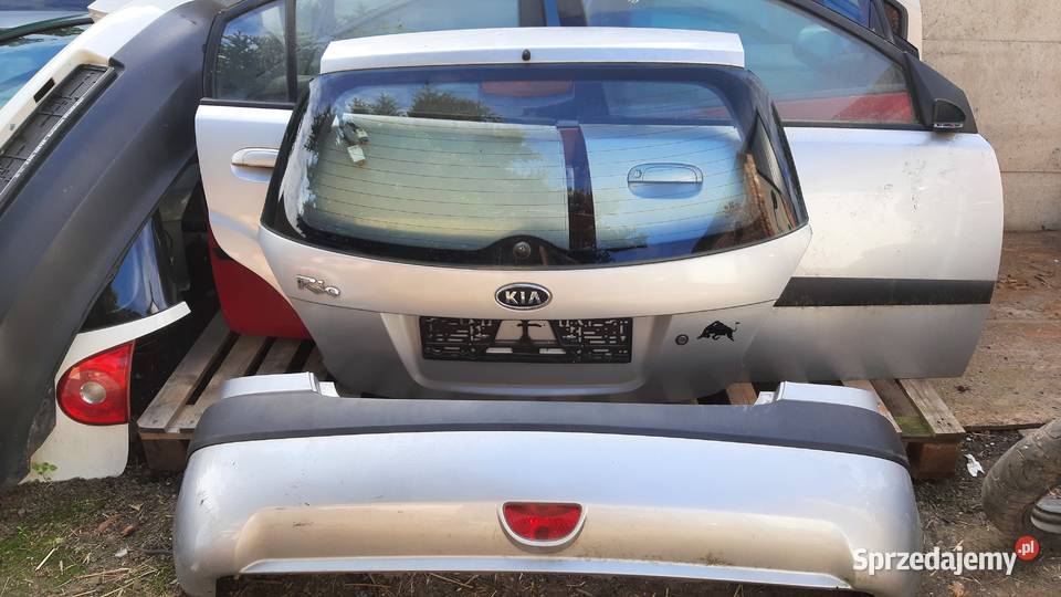 klapa bagażnika kompletna KIA Rio II 0511 lak 6C osobowe Dębno