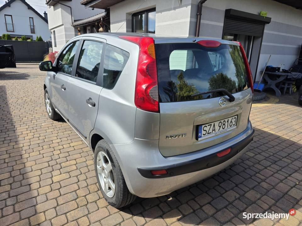 Nissan Note 14 zadbane auto na dojazdy światła przeciwmgielne Dąbrowa Górnicza