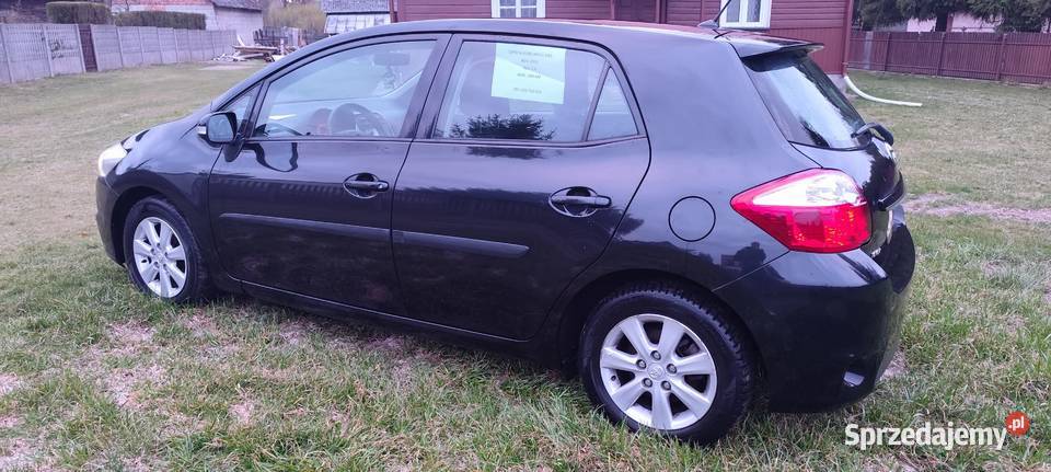 Auris 14 d4d lift 012 zdbana Lublin sprzedam