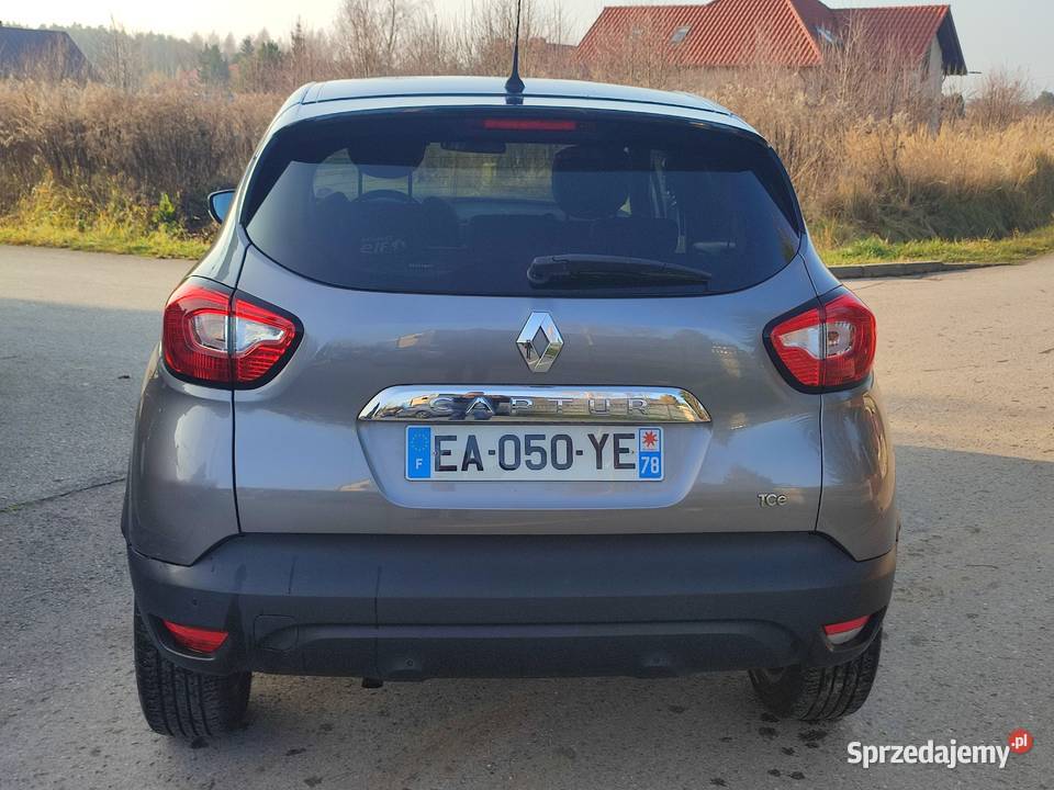 Captur 12 benzyna automat navi klimatronik 84695 84695km