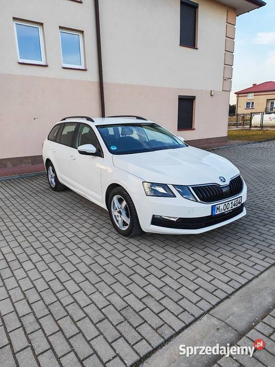 koda Octavia 16 TDI 115 2019 r łódzkie Opoczno