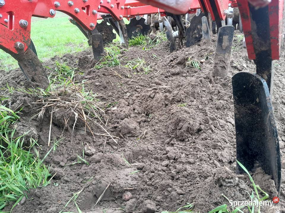 Agregat bezorkowy podorywkowy ścierniskowy Zawidz Kościelny