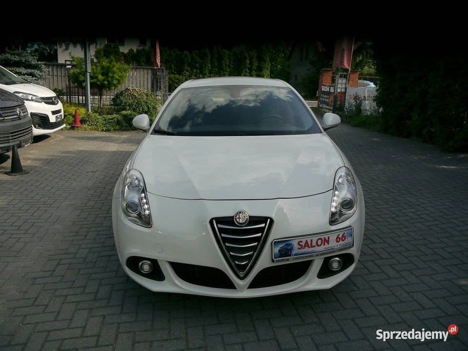 Alfa Romeo Giulietta 14b 120 ledy Stan b czujnik zmierzchu Częstochowa