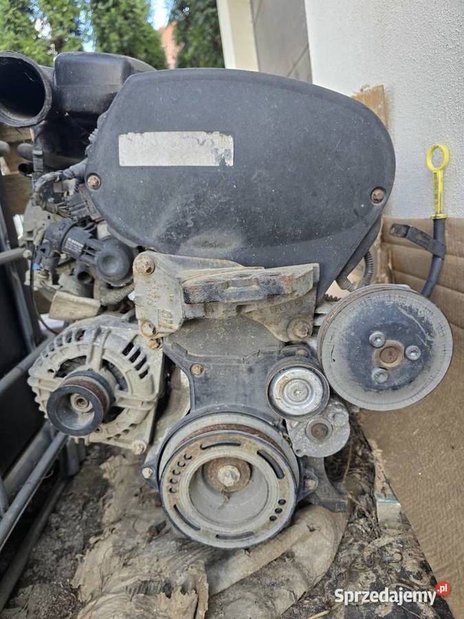 Silnik Opel Astra H Zafira 16 benzyna USZKODZONY wielkopolskie Dopiewo