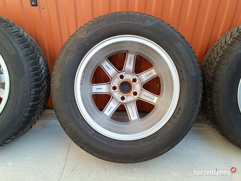 Koła Volvo S40 II 15 5x108 ET46 Borbet opony Piastów