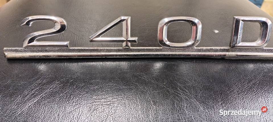 MERCEDES 123 240D ORYGINALNY ZNACZEK TYŁ NA Świdnica