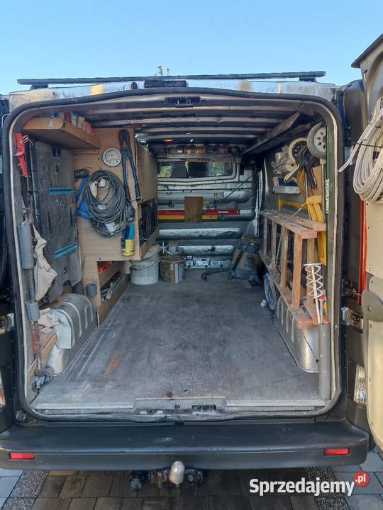 Nissan Prinastar 20 115 long Trafic Vivaro garażowany