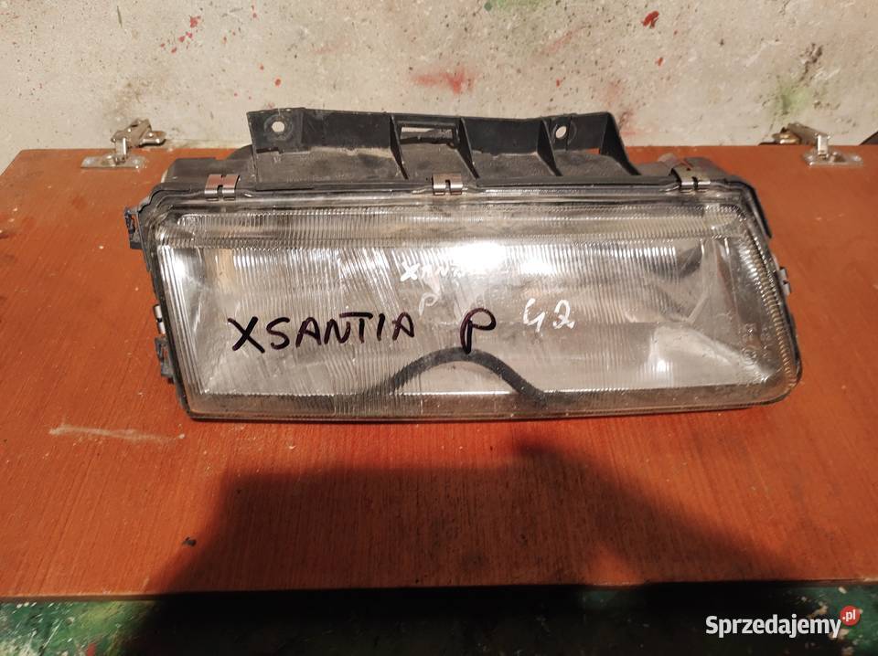 CITROEN XANTIA lampa przód prawa lewa osobowe Kielce
