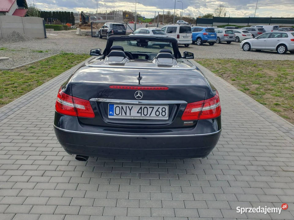Mercedes E 200 Kabriolet Avantagrde FULL Stan Mercedes-Benz Strobice