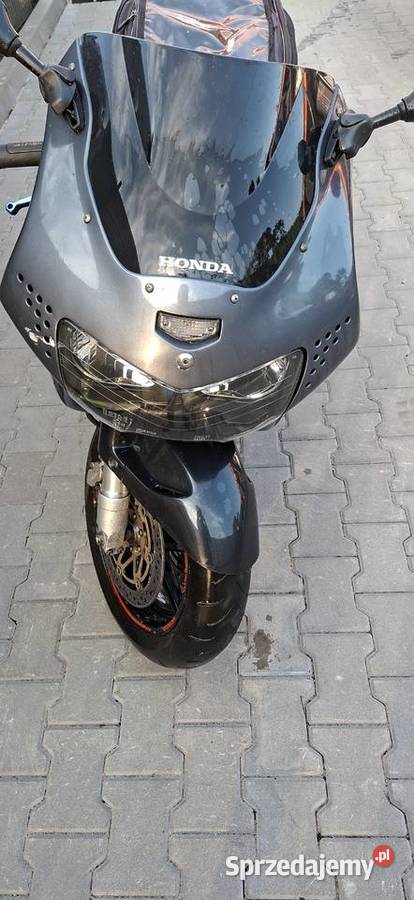 Cbr 900rr serwisie nieuszkodzony Honda Chełmno sprzedam